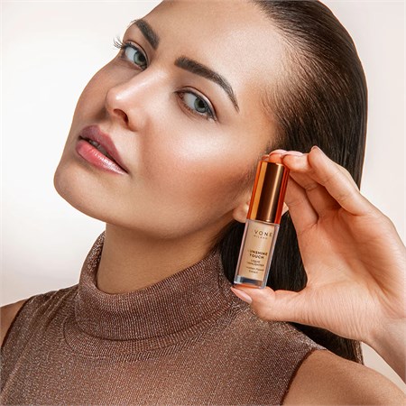 Jvone Milano Sunshine Touch Illuminante Liquido 4ml - 02 Hot Sand in Estetica