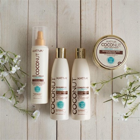 Kativa Coconut Reconstruction & Shine Conditioner 250ml in Capelli