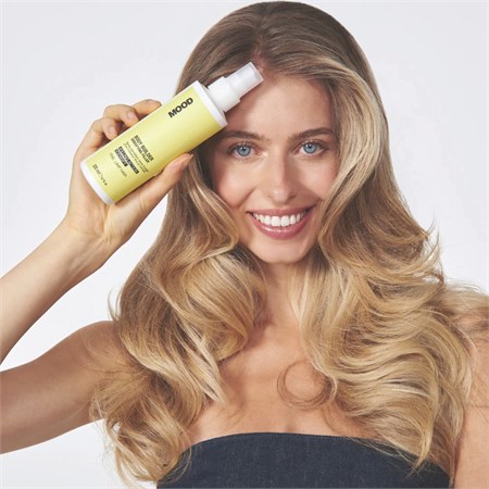 Mood Body Builder Densifying Filler 200ml - Siero Rimpolpante in Capelli