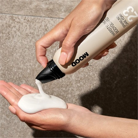  Sparkling Care 23 Foam Mousse Idratante 200 ml in Capelli