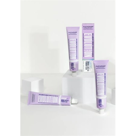 Alfaparf Evolution Of The Color EOC Shine Effect 60ml Tinta Permanente Senza Ammoniaca in Capelli